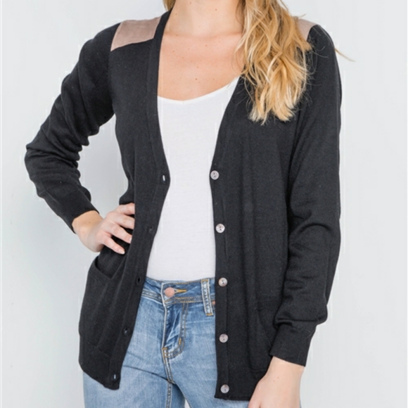 Bookworm Button Cardigan (Black) - Picture 6 of 7